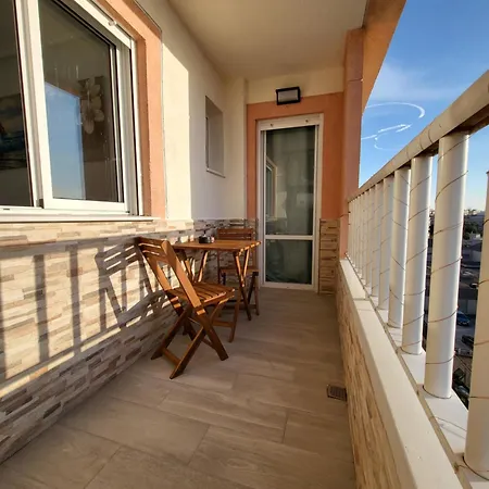 Skyline 21 Apartment